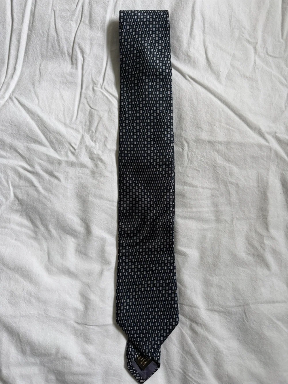 Men's Navy Patterned Silk Tie - Hickey Freeman